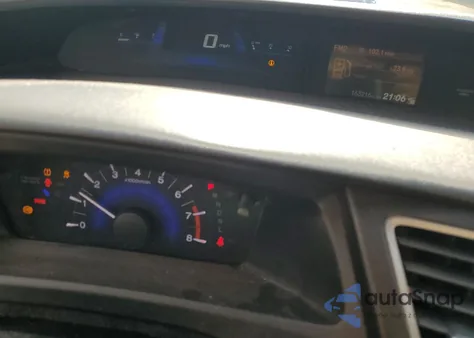 2015 Honda Civic Lx z USA, uszkodzony, nr VIN 19XFB2F55FE061282